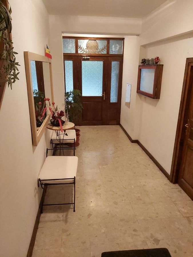 Emma Apartament 시나이아 외부 사진